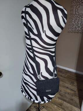 Baggallini Flap Crossbody Bag Black Leopard Print Multi-Compartment Wallet Purse